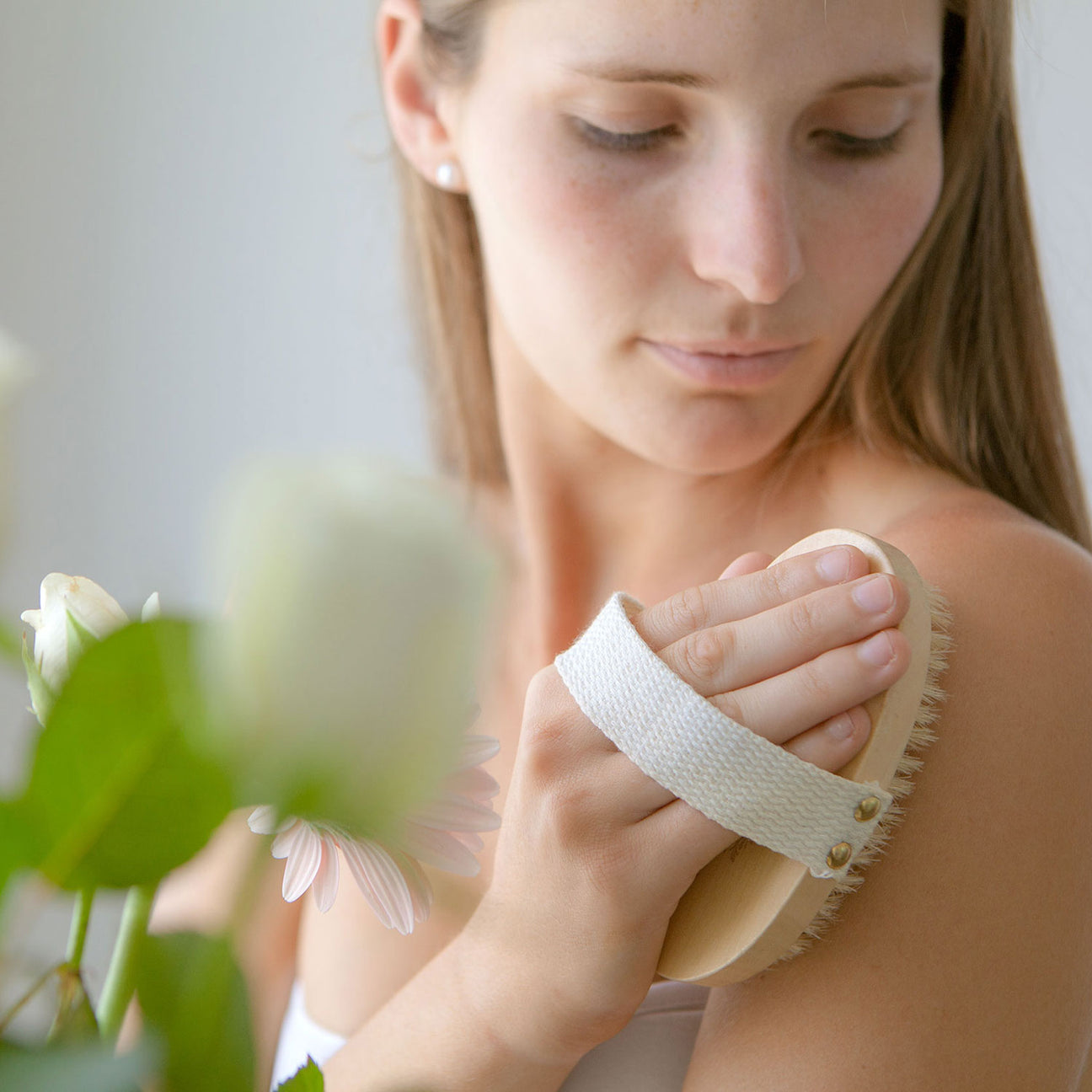 Dry Brushing Your Toxins Away
