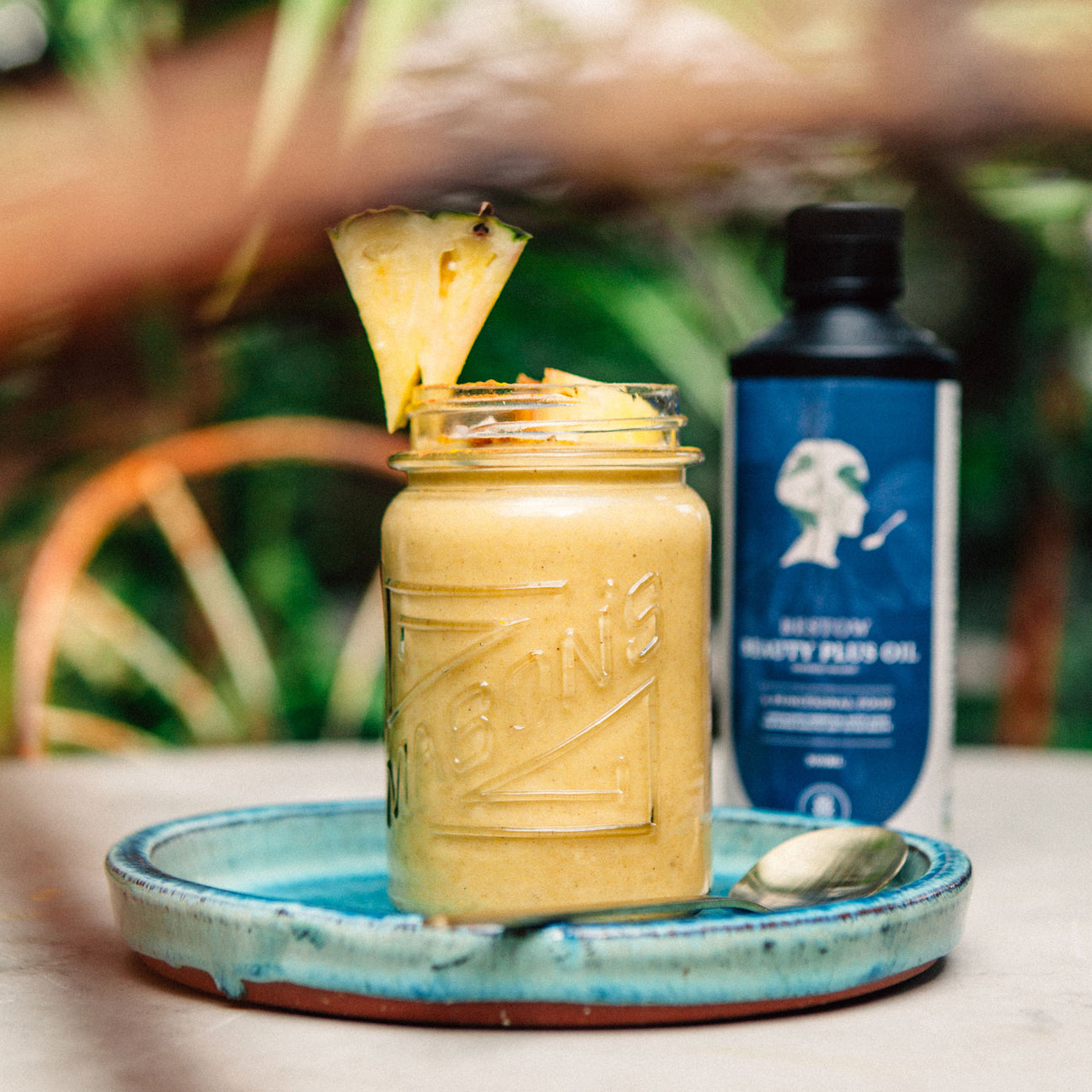 7 Foods that Protect You and Your Skin from Pollutants