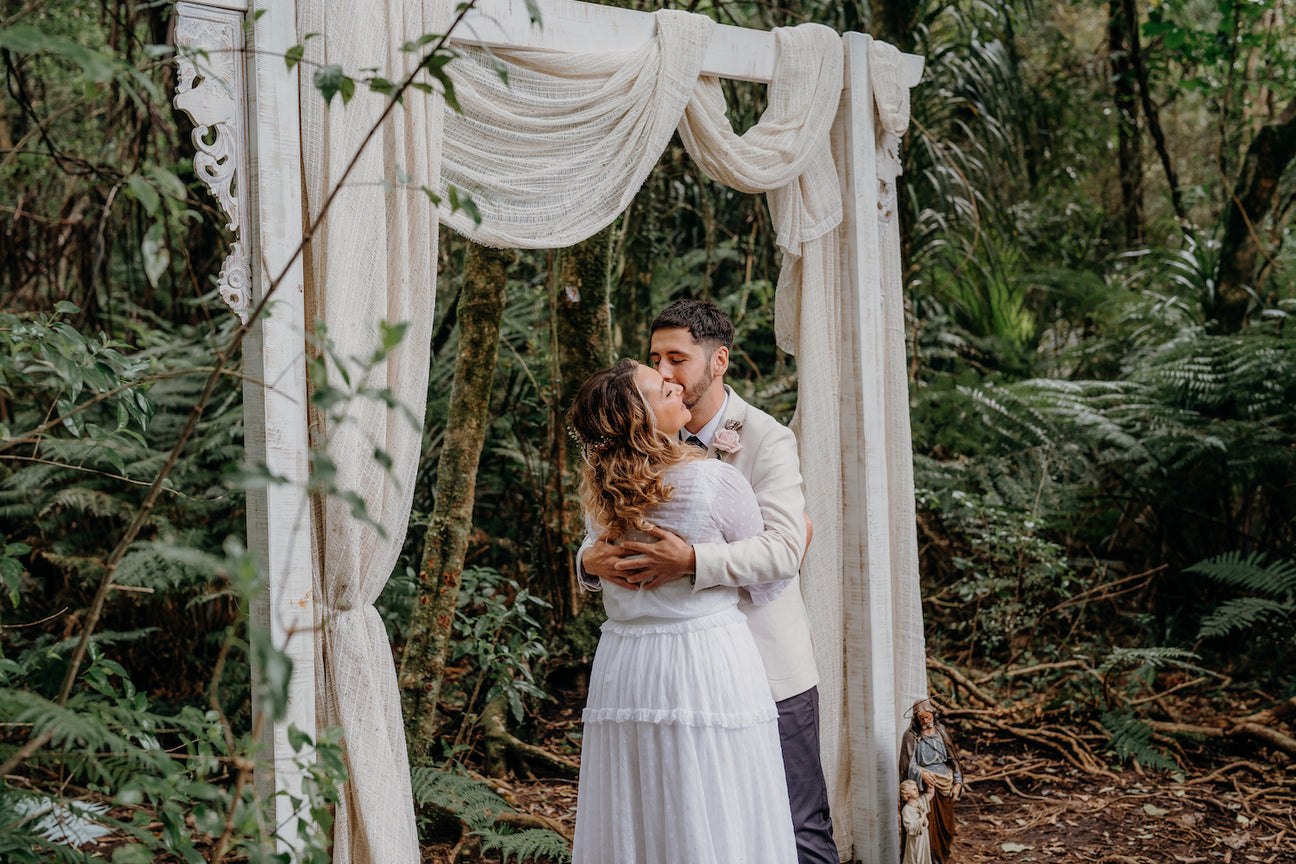 Hollies Story | How I found my glow.